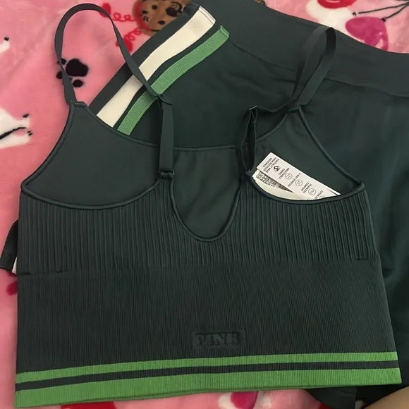 PINK sports bra and skirt set nwt - Picture 6 of 6